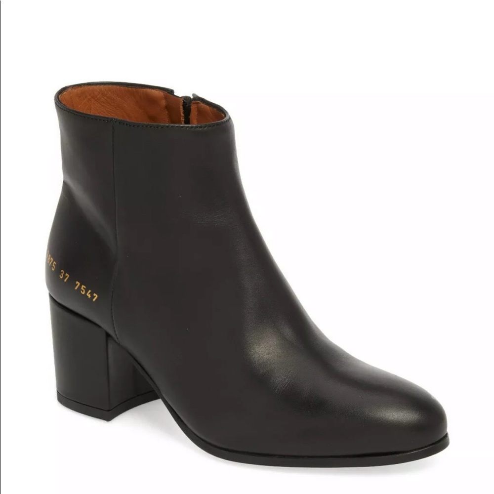 Women by Common Project City Block Heeled Boot 39